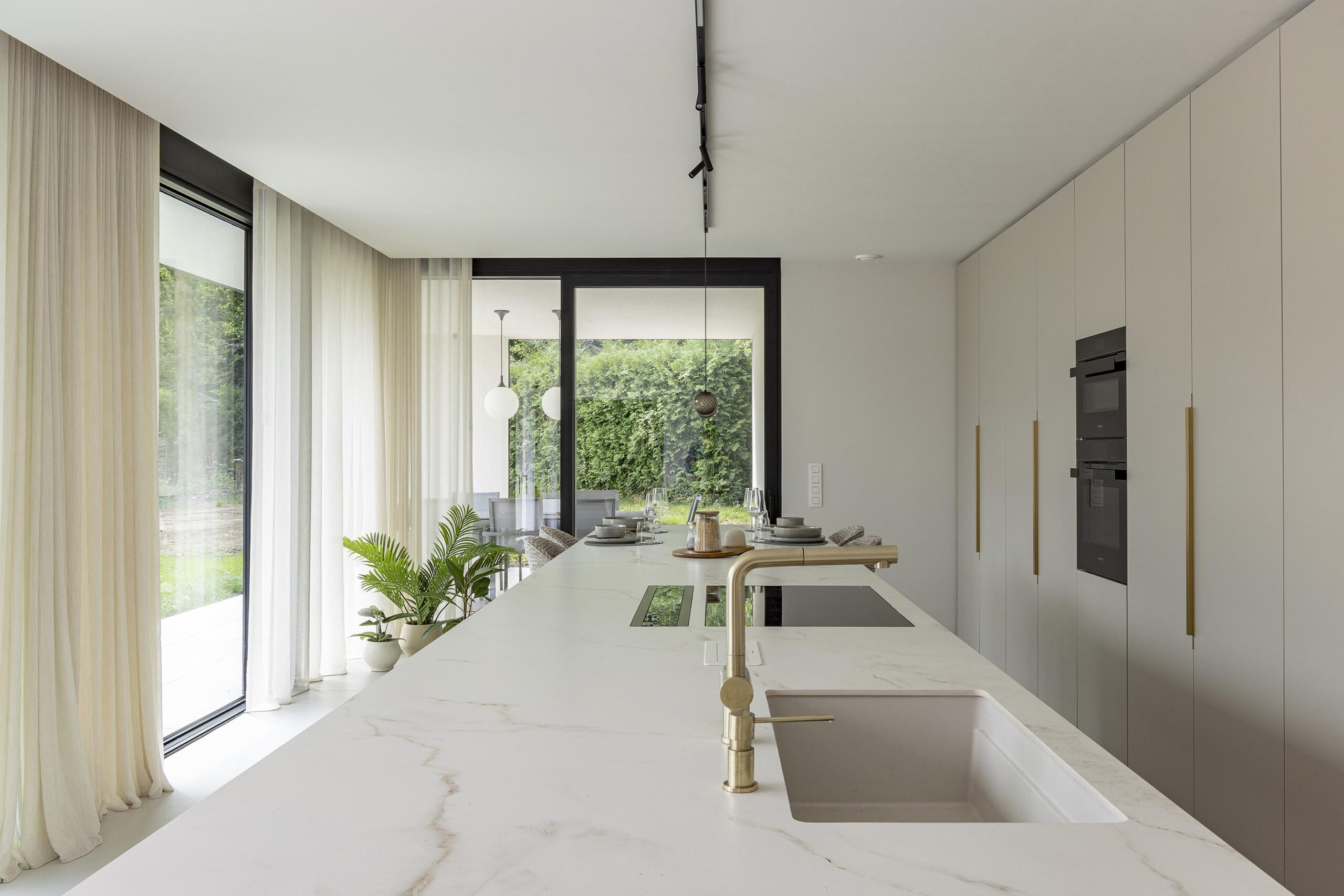 cuisine contemporaine claire
