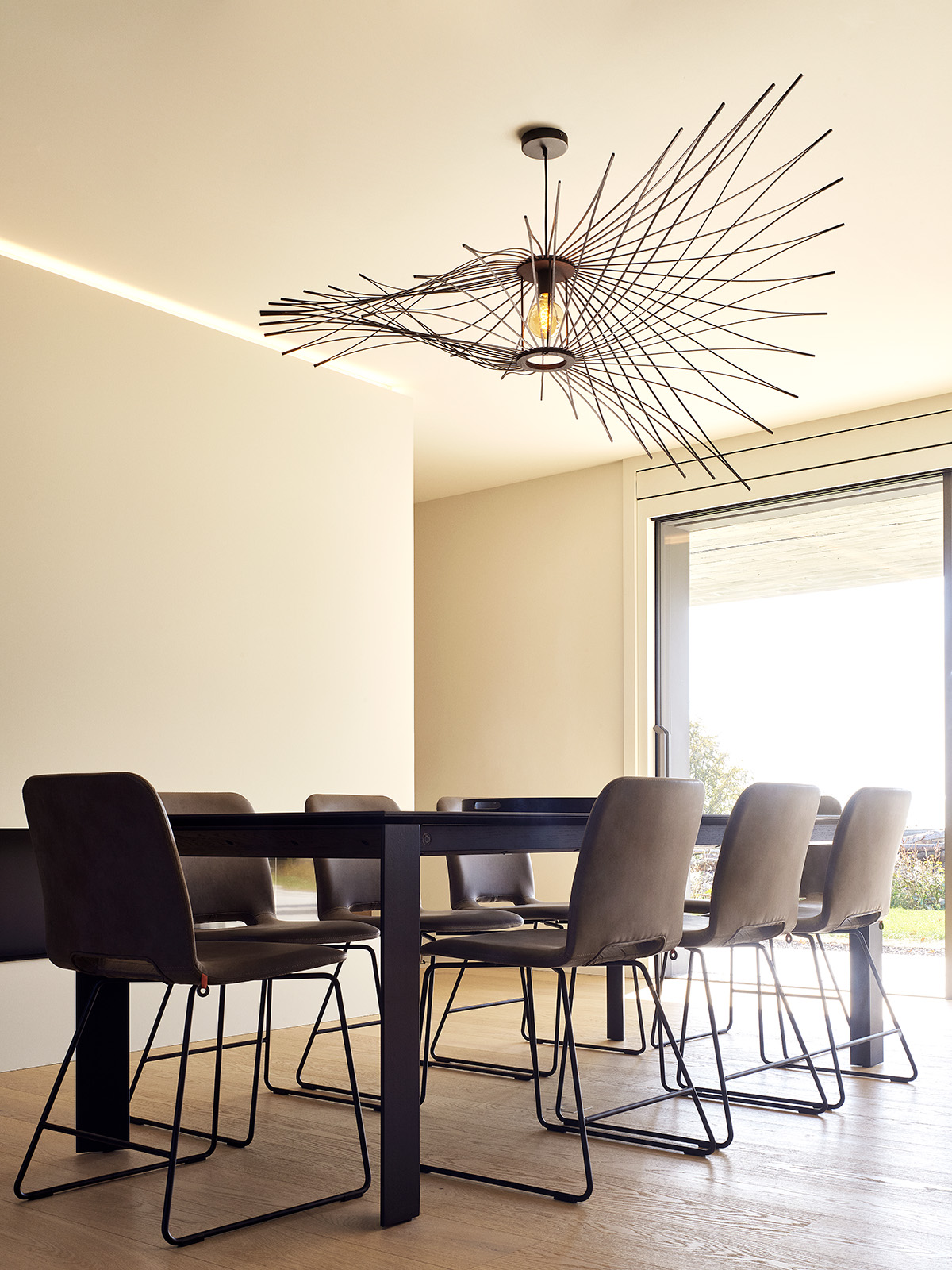salle a manger contemporaine suspension metal design