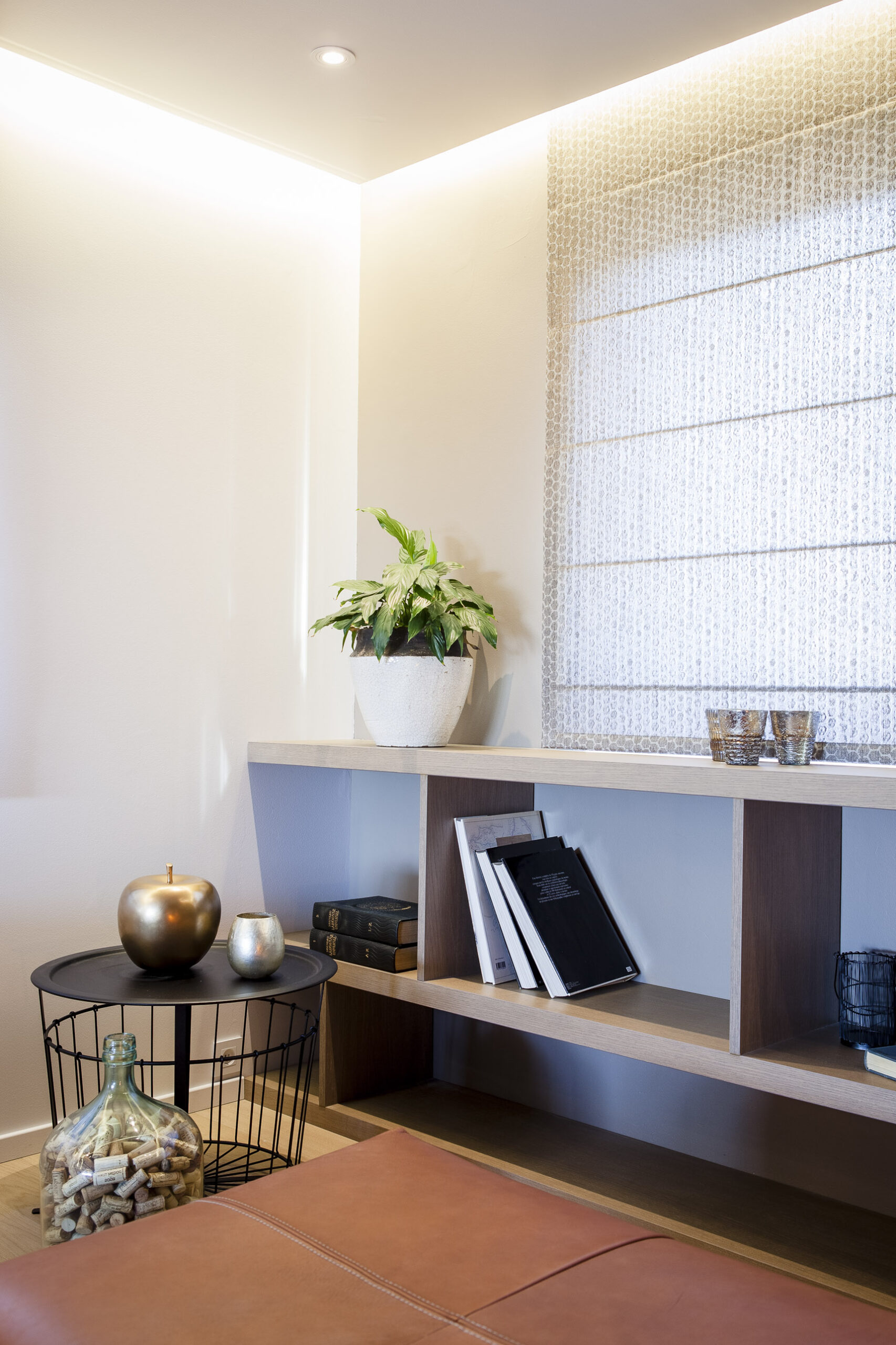 Salon contemporain, meubles sur mesure, chêne clair