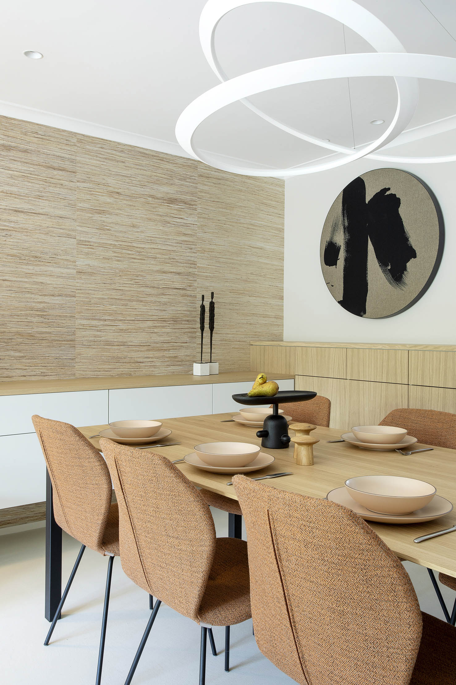 salle a manger contemporaine œuvre d'art